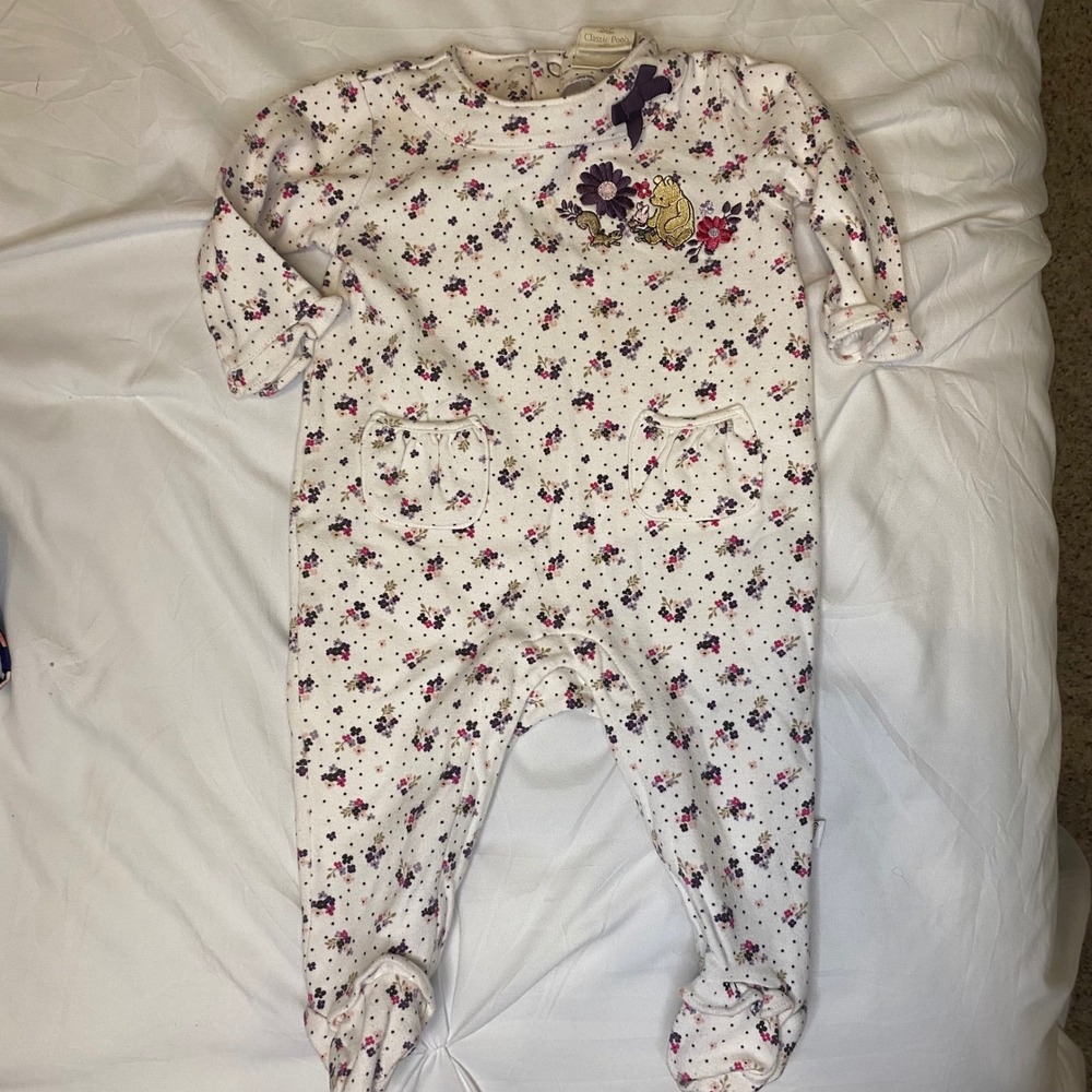 Classic Pooh Disney Baby Girls Floral Footed Sleeper‎ Cream Purple 6 Months